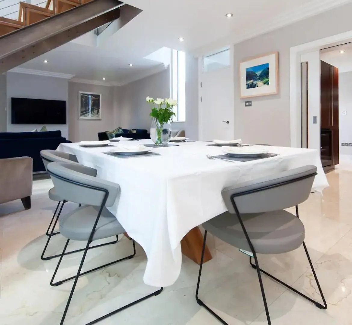 Aviva Stadium Mews Dublin - #Avivamews 0*,  Ireland